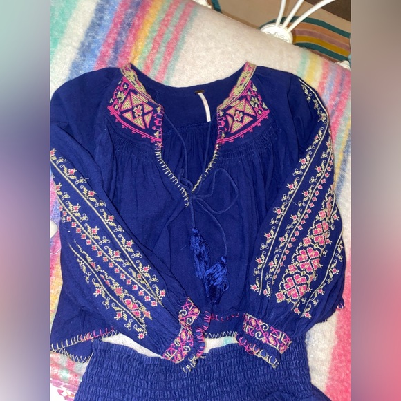 Free People Cherry Bomb Top & Shorts Set- NWOT size small - Picture 7 of 8